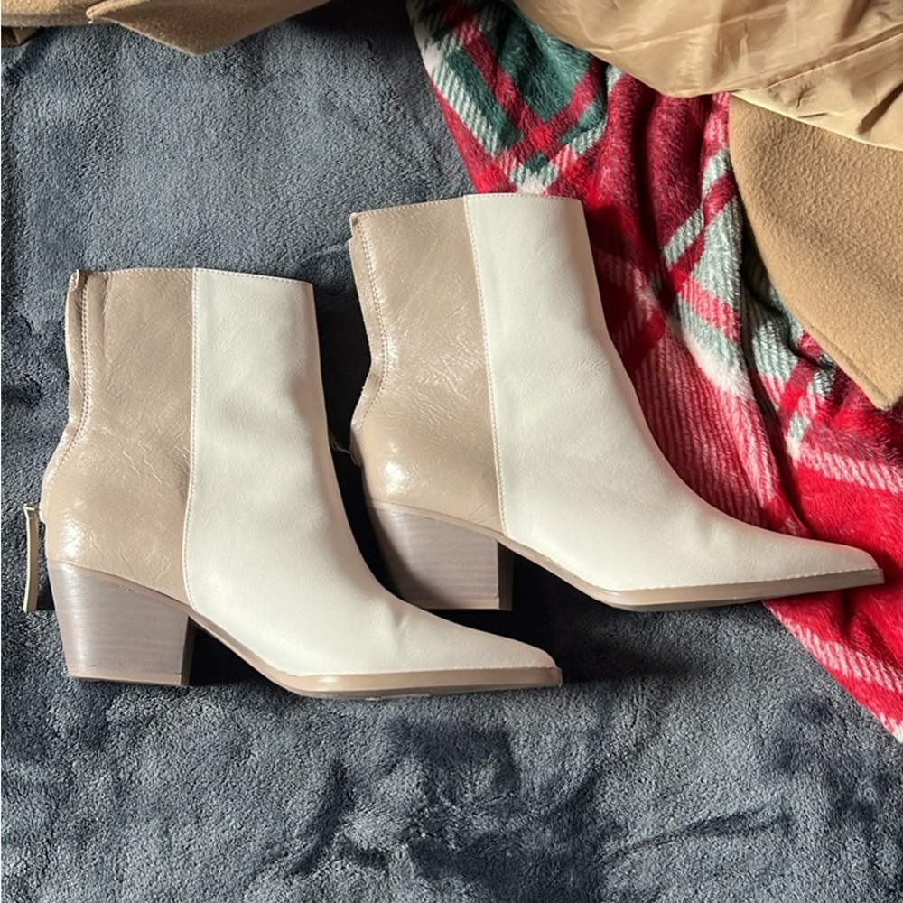 Stylish Women's Cream and Tan Ankle Boots